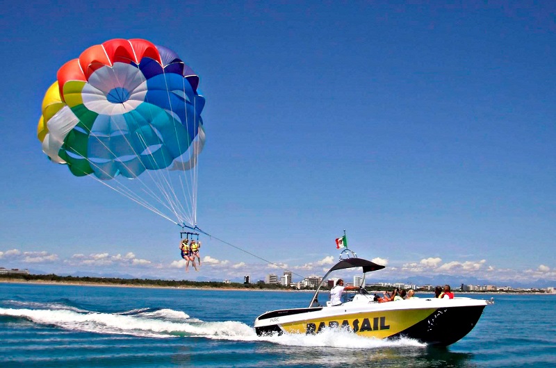 http://www.tgfdreamguesthouse.com/img/water-sports.jpg